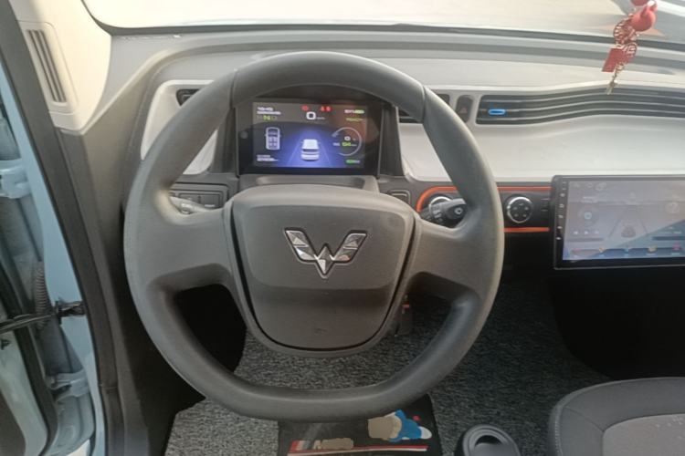 Used Wuling Hongguang MINIEV 2020 Freedom Version Lithium Iron Phosphate Steering Wheel