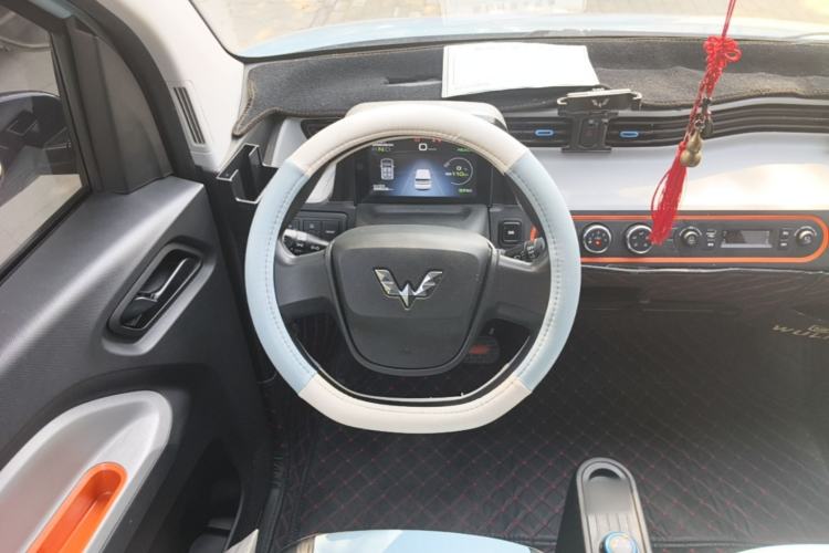 Used Wuling Hongguang MINIEV 2020 Freedom Version Lithium Iron Phosphate Steering Wheel