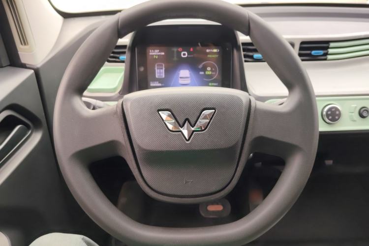Used Wuling Hongguang MINIEV 2020 Zizai Version Lithium-NMC Steering Wheel