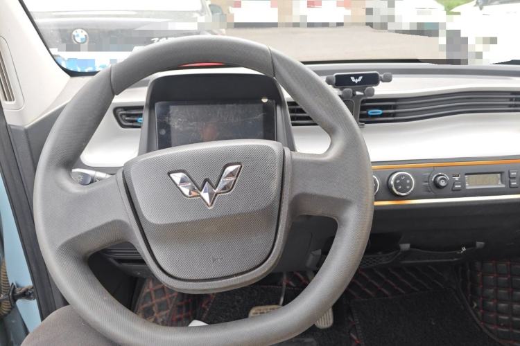 Used Wuling Hongguang MINIEV 2020 Zizai Version Lithium-NMC Steering Wheel