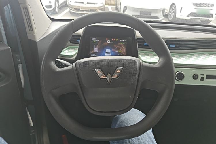 Used Wuling Hongguang MINIEV 2020 Freedom Version Lithium Iron Phosphate Steering Wheel
