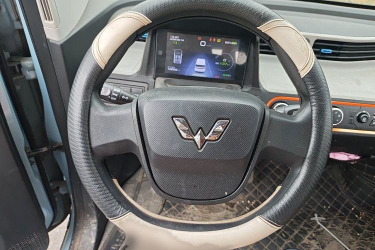 Used Wuling Hongguang MINIEV 2020 Enjoy Edition Lithium-Ion Battery Steering Wheel