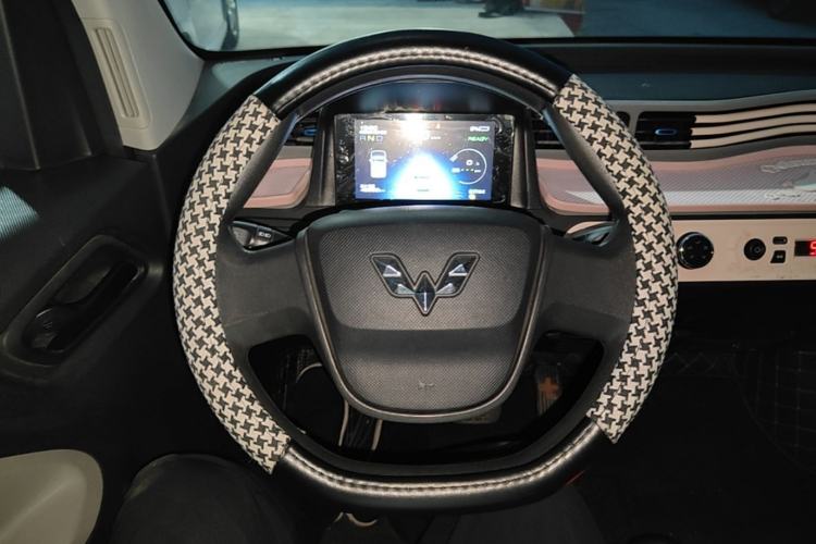 Used Wuling Hongguang MINIEV 2020 Zizai Version Lithium-NMC Steering Wheel