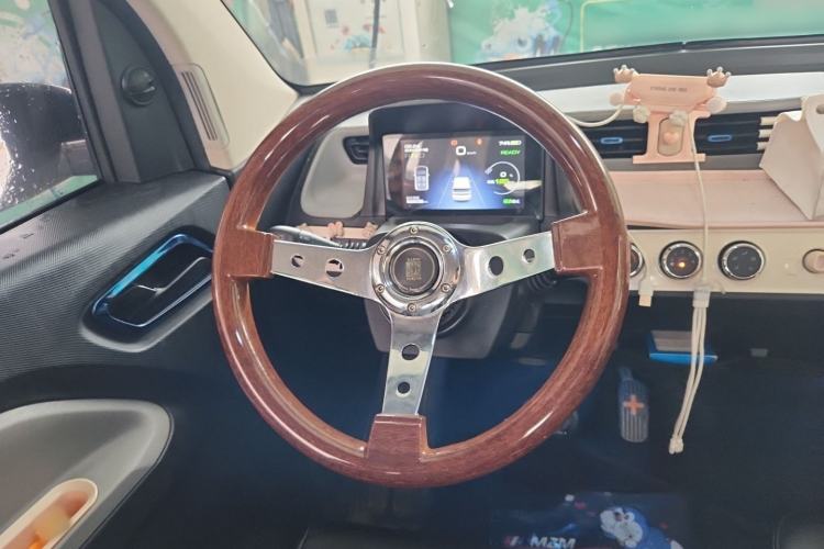 Used Wuling Hongguang MINIEV 2020 Lite Version Lithium Iron Phosphate Steering Wheel