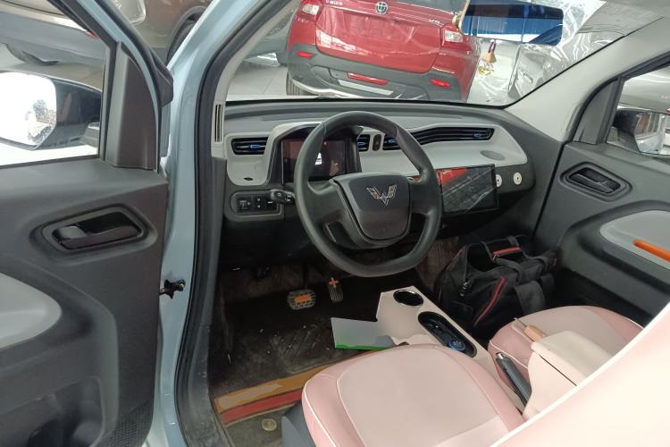 Used Wuling Hongguang MINIEV 2020 Freedom Version Lithium Iron Phosphate Steering Wheel