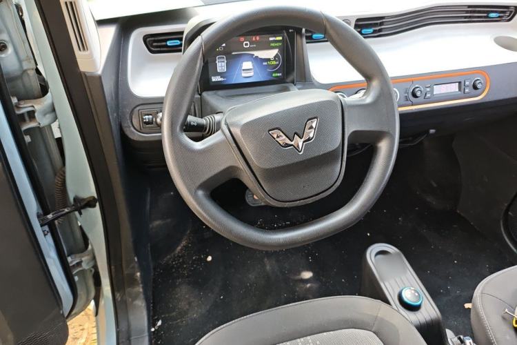 Used Wuling Hongguang MINIEV 2020 Zizai Version Lithium-NMC Steering Wheel