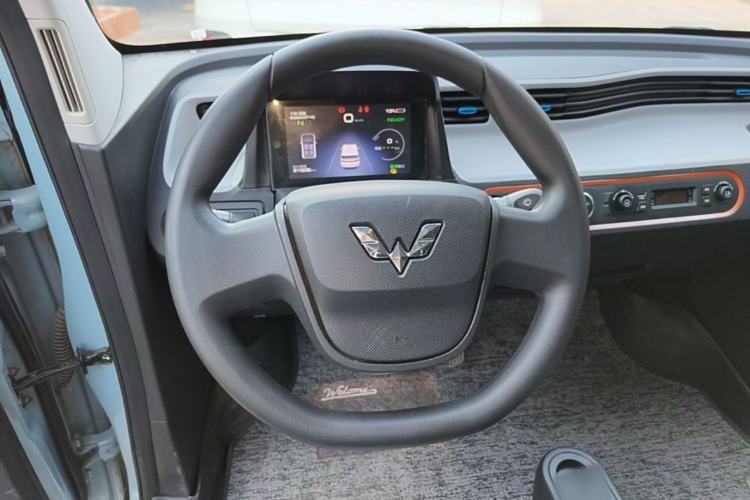 Used Wuling Hongguang MINIEV 2020 Freedom Version Lithium Iron Phosphate Steering Wheel