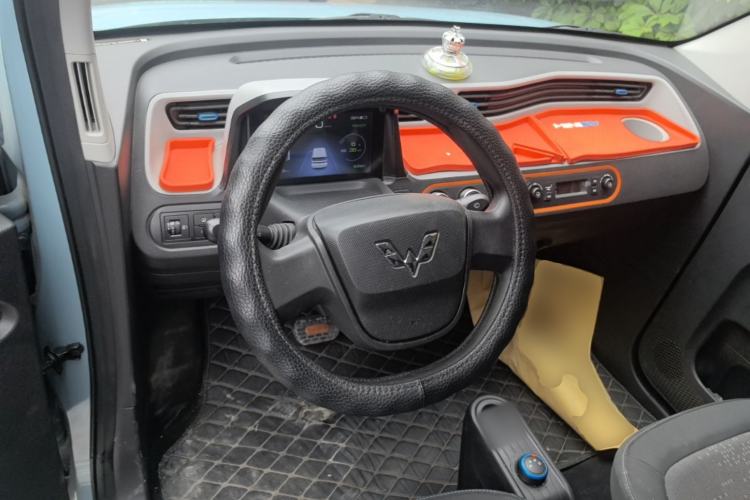 Used Wuling Hongguang MINIEV 2020 Zizai Version Lithium-NMC Steering Wheel