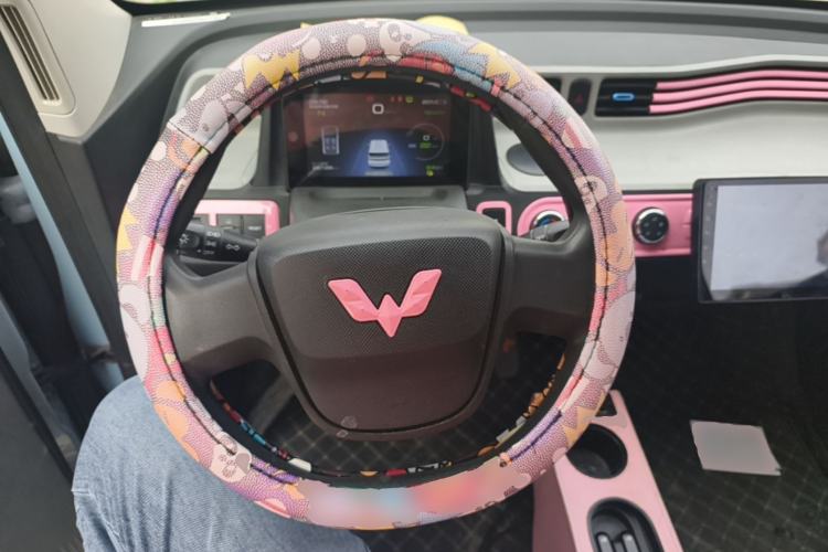 Used Wuling Hongguang MINIEV 2020 Freedom Version Lithium Iron Phosphate Steering Wheel