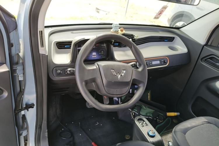 Used Wuling Hongguang MINIEV 2020 Zizai Version Lithium-NMC Steering Wheel