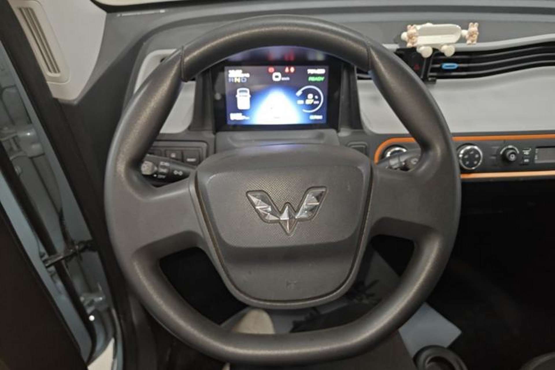 Used Wuling Hongguang MINIEV 2020 Freedom Version Lithium Iron Phosphate Steering Wheel