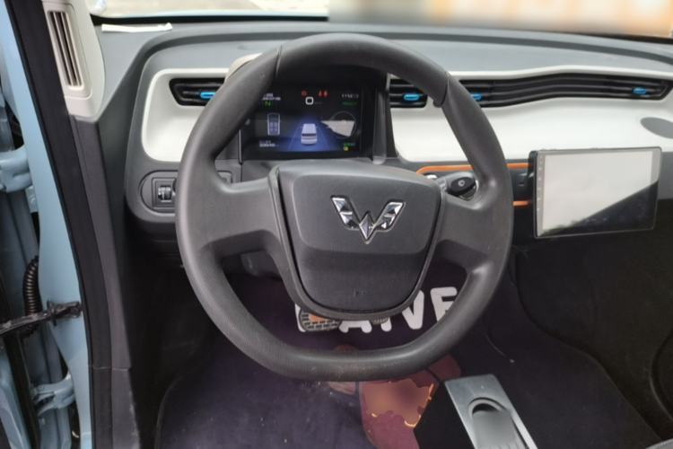 Used Wuling Hongguang MINIEV 2020 Zizai Version Lithium-NMC Steering Wheel