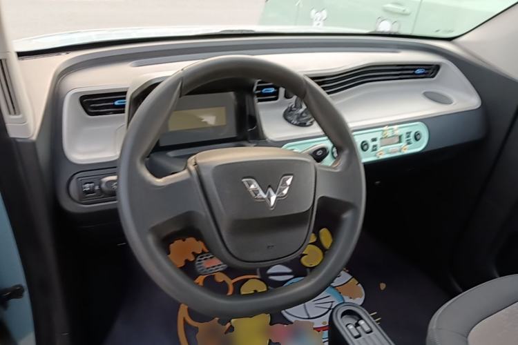 Used Wuling Hongguang MINIEV 2020 Lite Version Lithium Iron Phosphate Steering Wheel