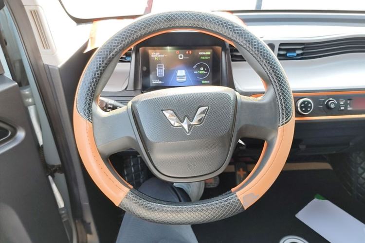 Used Wuling Hongguang MINIEV 2020 Zizai Version Lithium-NMC Steering Wheel