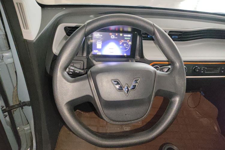 Used Wuling Hongguang MINIEV 2020 Freedom Version Lithium Iron Phosphate Steering Wheel