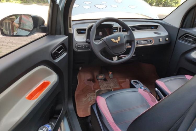 Used Wuling Hongguang MINIEV 2020 Freedom Version Lithium Iron Phosphate Steering Wheel