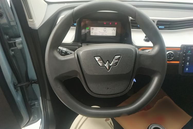 Used Wuling Hongguang MINIEV 2020 Lite Version Lithium Iron Phosphate Steering Wheel