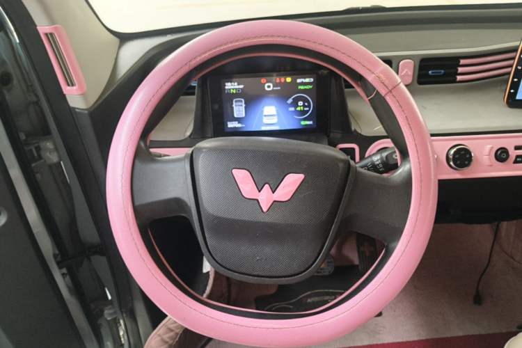 Used Wuling Hongguang MINIEV 2020 Zizai Version Lithium-NMC Steering Wheel