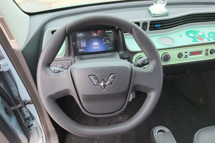 Used Wuling Hongguang MINIEV 2020 Freedom Version Lithium Iron Phosphate Steering Wheel