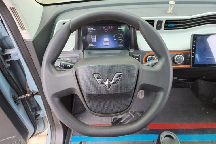 Used Wuling Hongguang MINIEV 2020 Freedom Version Lithium Iron Phosphate Steering Wheel
