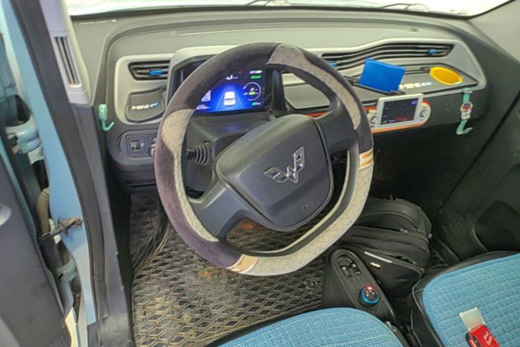Used Wuling Hongguang MINIEV 2020 Freedom Version Lithium Iron Phosphate Steering Wheel