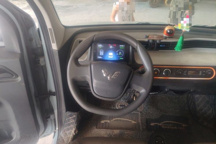 Used Wuling Hongguang MINIEV 2020 Enjoy Edition Lithium-Ion Battery Steering Wheel