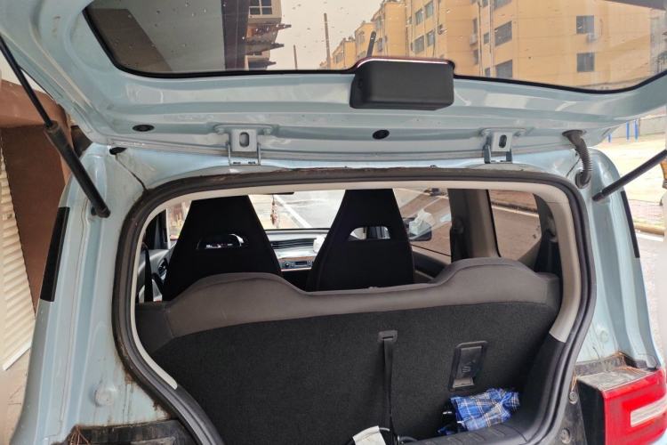 Used Wuling Hongguang MINIEV 2020 Zizai Version Lithium-NMC Trunk