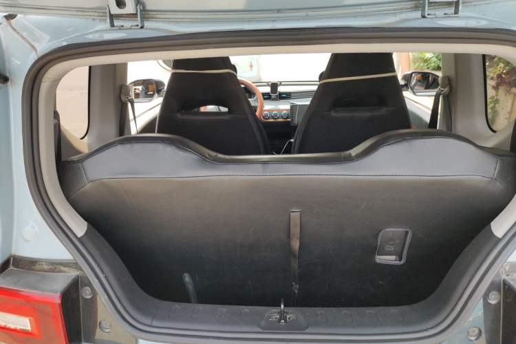 Used Wuling Hongguang MINIEV 2020 Freedom Version Lithium Iron Phosphate Trunk