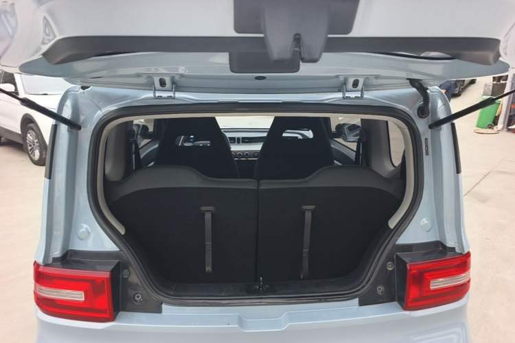 Used Wuling Hongguang MINIEV 2020 Freedom Version Lithium Iron Phosphate Trunk