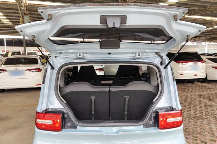 Used Wuling Hongguang MINIEV 2020 Zizai Version Lithium-NMC Trunk