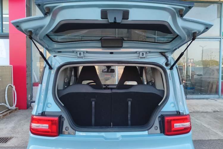 Used Wuling Hongguang MINIEV 2020 Enjoyment Model Lithium Iron Phosphate Trunk