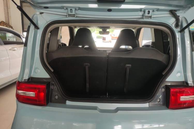 Used Wuling Hongguang MINIEV 2020 Freedom Version Lithium Iron Phosphate Trunk