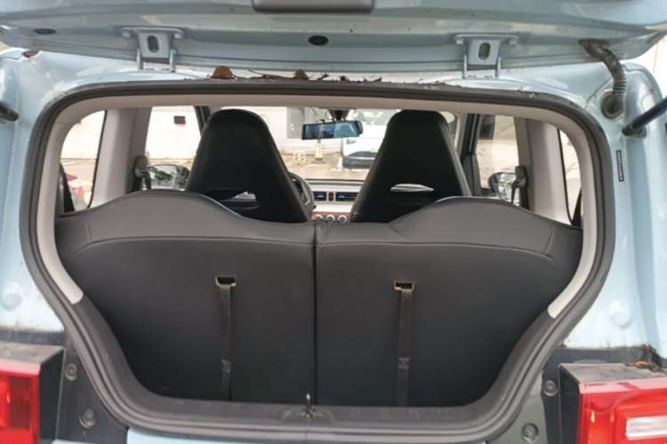 Used Wuling Hongguang MINIEV 2020 Freedom Version Lithium Iron Phosphate Trunk