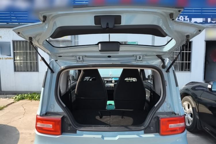 Used Wuling Hongguang MINIEV 2020 Freedom Version Lithium Iron Phosphate Trunk