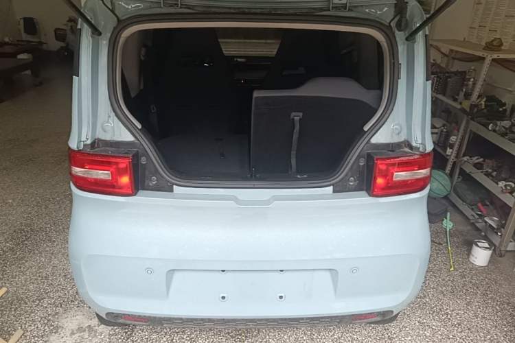 Used Wuling Hongguang MINIEV 2020 Freedom Version Lithium Iron Phosphate Trunk