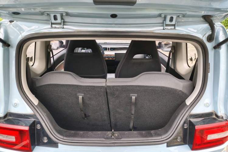 Used Wuling Hongguang MINIEV 2020 Freedom Version Lithium Iron Phosphate Trunk