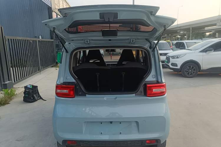 Used Wuling Hongguang MINIEV 2020 Freedom Version Lithium Iron Phosphate Trunk