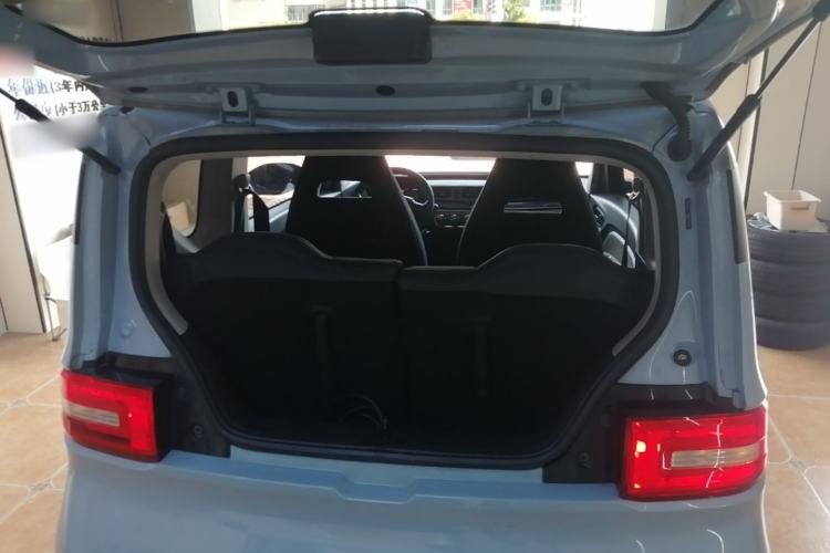 Used Wuling Hongguang MINIEV 2020 Freedom Version Lithium Iron Phosphate Trunk