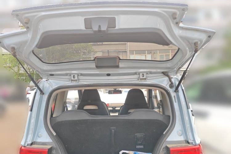Used Wuling Hongguang MINIEV 2020 Zizai Version Lithium-NMC Trunk