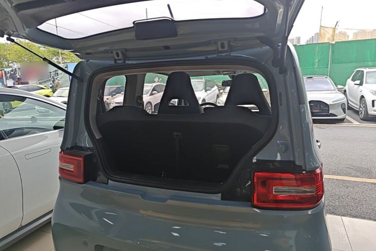 Used Wuling Hongguang MINIEV 2020 Freedom Version Lithium Iron Phosphate Trunk