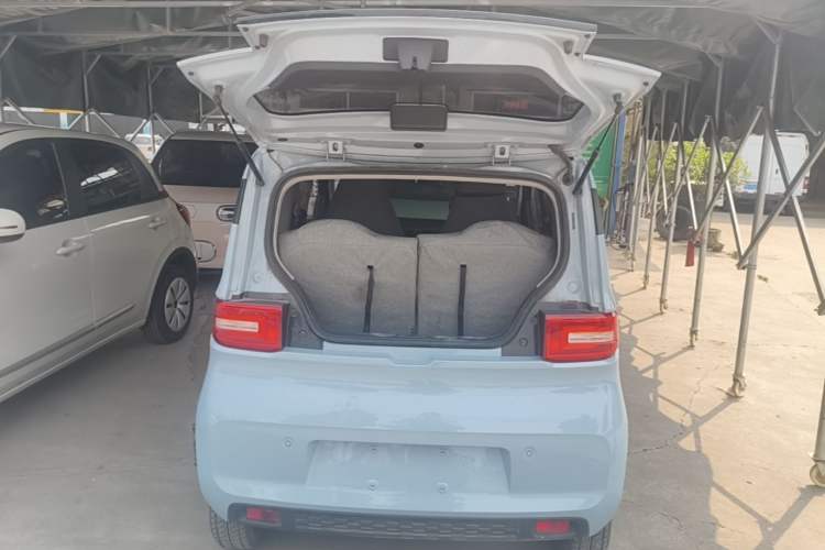 Used Wuling Hongguang MINIEV 2020 Freedom Version Lithium Iron Phosphate Trunk