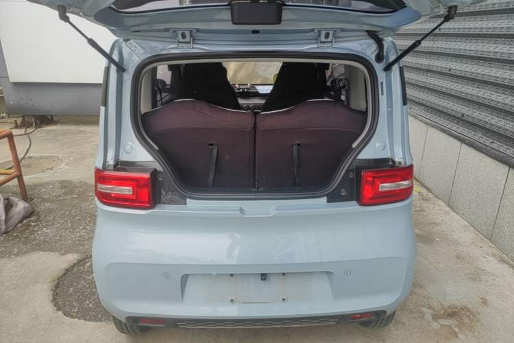 Used Wuling Hongguang MINIEV 2020 Enjoyment Model Lithium Iron Phosphate Trunk