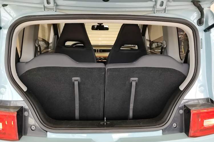 Used Wuling Hongguang MINIEV 2020 Enjoyment Model Lithium Iron Phosphate Trunk