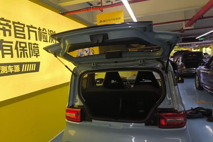Used Wuling Hongguang MINIEV 2020 Enjoyment Model Lithium Iron Phosphate Trunk