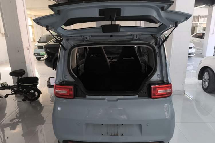 Used Wuling Hongguang MINIEV 2020 Enjoyment Model Lithium Iron Phosphate Trunk