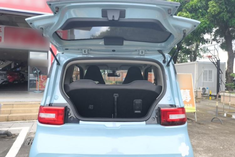 Used Wuling Hongguang MINIEV 2020 Zizai Version Lithium-NMC Trunk