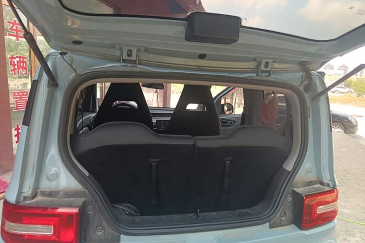 Used Wuling Hongguang MINIEV 2020 Freedom Version Lithium Iron Phosphate Trunk