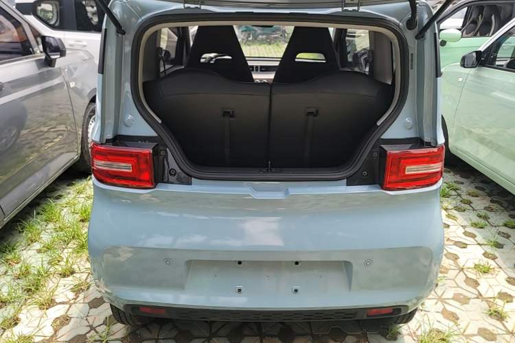 Used Wuling Hongguang MINIEV 2020 Enjoyment Model Lithium Iron Phosphate Trunk