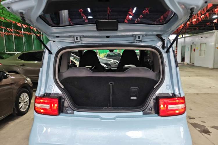 Used Wuling Hongguang MINIEV 2020 Freedom Version Lithium Iron Phosphate Trunk