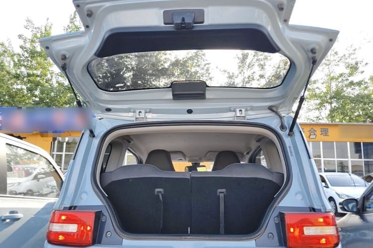 Used Wuling Hongguang MINIEV 2020 Zizai Version Lithium-NMC Trunk